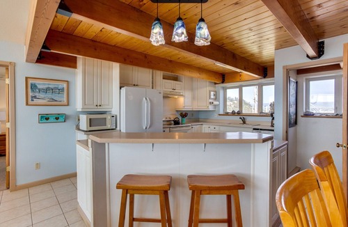 Bayshore House | Oceanfront Home with Sandy Beach Right Out Your Door! Dog Friendly!