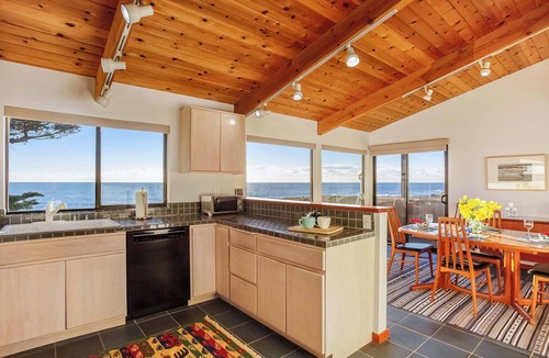 Sea Ranch House | Oceanfront retreat with private hot tub steps from Pebble Beach
