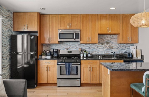 Parkside Apartment | Oceanfront & top-floor, 2-bedroom apartment in San Francisco