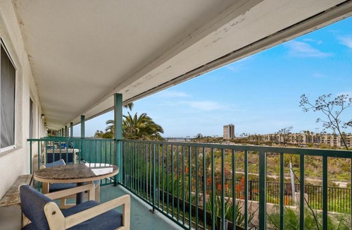 Townsite Hotel | Oceanside, CA – Marina/Camp Pendleton