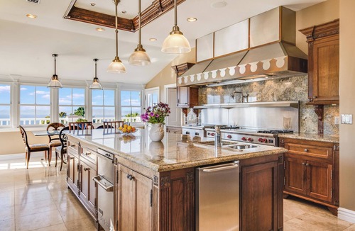 Palos Verdes Estates House | OceanView Resort like Luxury Villa, 6,200SF, 5b7b, 30,000SF Lot
