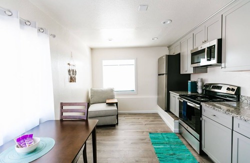Crescent City Condo | One Block from Ocean CLOSE to everything! Modern and Clean!