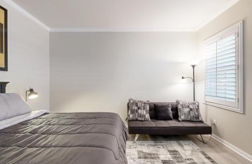 Perris Apartment | Outdoor Oasis w/Pool & Hot Tub: Perris Getaway