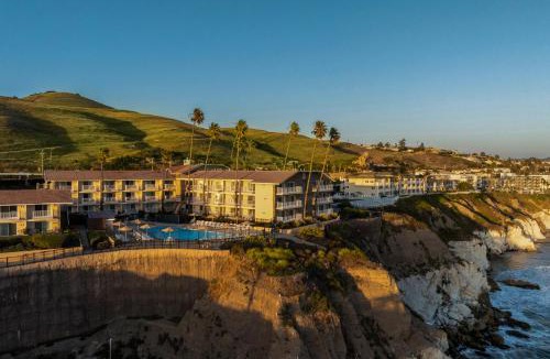 Motel District Hotel | Pacific Point Resort