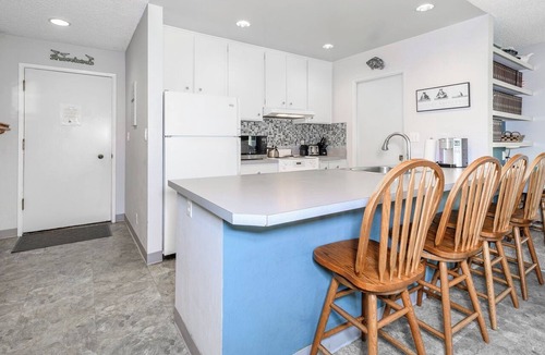 Pajaro Dunes Condo | Pajaro Dunes Resort Family Fun Beach Condo, Sleeps 7! New Listing!