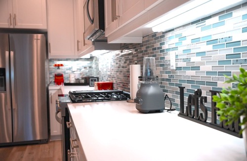 Palm Springs House | Palm Springs Retreat | Heated Pool Spa | 5 mins to Downtown