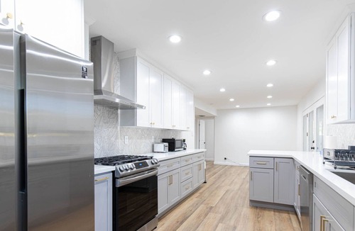 Concord House | Park-Side Newly Renovated Spacious 4B 2.5B Home