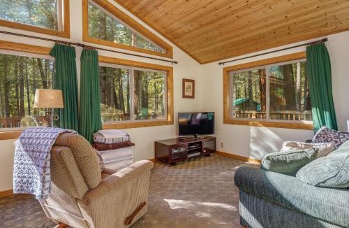 North Wawona House | Peace of Mine - Cabin inside Yosemite - Dog Friendly