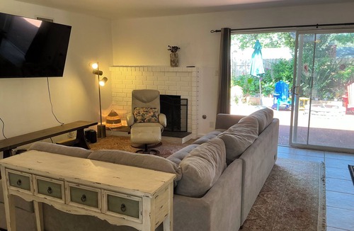 Ojai House | Peaceful 4-bedroom house with EV charger in charming Ojai