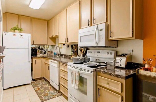 Palm Springs Condo | Peaceful Poolside Escape with Spas