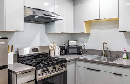 South San Gabriel House | Perfect 2-bedroom house with AC in adorable Rosemead