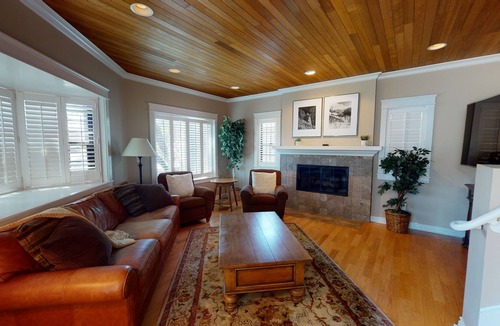Coronado House | Perfectly Appointed Coronado Village Home