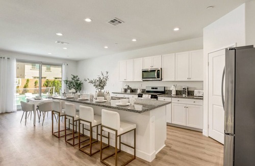 Coachella House | Pickleball Lrg SpaPool Bball Gameroom 14Beds Fitne