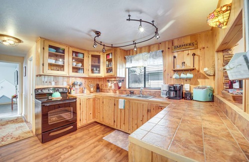 Pine Cabin | Pine Cabin w/Fire Pit & Gazebo - Steps to Trails