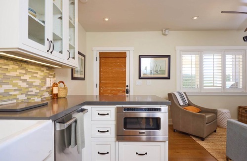 Carpinteria Apartment | Playa One Bedroom (251)