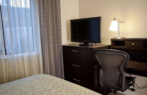 San Bruno Hotel | Pleasant Stay! 2 Convenient Units, Pet-friendly, Free Breakfast, Outdoor Pool!