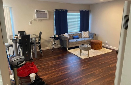 Moraga Blvd Apartment | plush 2-bedroom apartment with smart tv's & projector.