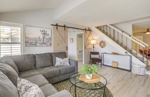 Palm Springs House | Pool Access & Mtn Views: Palm Springs Retreat!