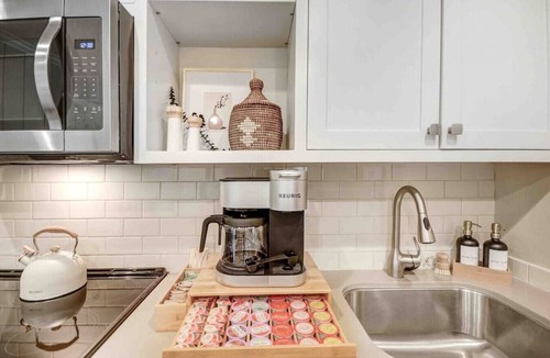 Napa Condo | Poolside Retreat | Patio | 10 Min to DT
