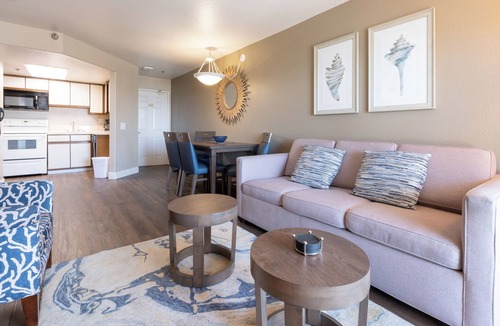 Capistrano Beach Hotel | Prime Location! 4 Convenient Units w/Kitchen, Outdoor Pool, Free Parking!