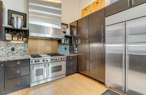Quandary Village Ski Chalet | Pristine Breckenridge Home w/Hot Tub & Mtn Views!