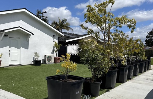 Garden Grove House | Private Bedroom Near Disneyland Room 1