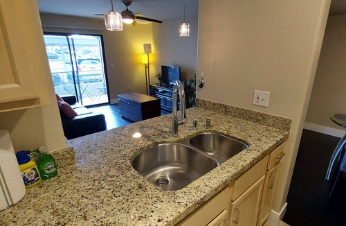 Seven Hills Condo | PRIVATE CONDO IN BEAUTIFUL GATED COMMUNITY IN SEVEN HILLS