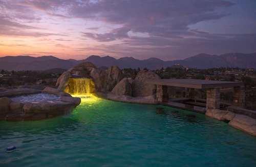 Lakeside Cottage | Private Mountaintop Pool Retreat