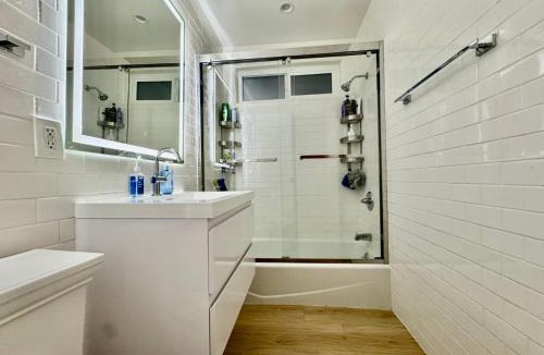 Beverly Grove House | Proper Stays at Melrose Place - West Hollywood Premium G suite