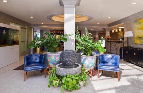 South Montebello Hotel | Quality Inn & Suites Montebello - Los Angeles