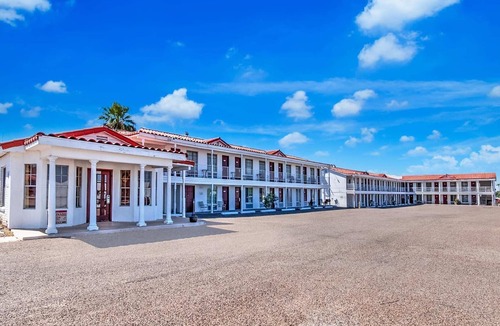 Yuma Townsite Apartment | Queen Bed|Nsmk|Yuma AZ