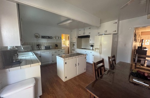 Rolando Village House | Quiet Charm of Rolando