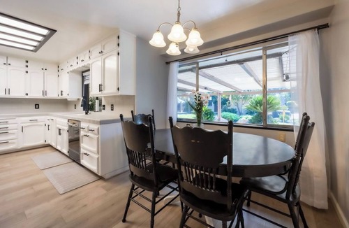 Roosevelt House | Quiet Fresno Home Spacious Yard Ideal for Extended Stays