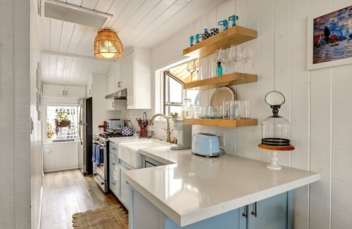 Newport Beach House | Quintessential Balboa Island Beach Cottage