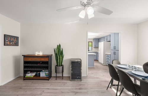 Bermuda Dunes House | R&R:Saltpool&Spa, Golf, Arcade &Ping Pong+firepits