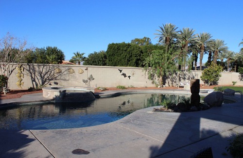 Victoria Falls House | RANCHO MIRAGE - VICTORIA FALLS ENTERTAINING 4 BD - HUGE POOL & SPA & GRASS YARD!