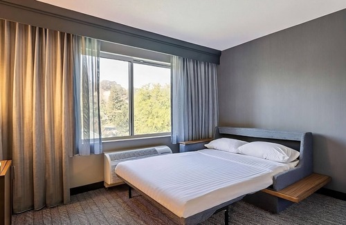 San Ramon Hotel | Recreate Sensational Memories! Fireplace! Close to Danville South Park