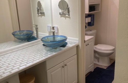 Bullhead City Condo | Relax looking across the mighty Colorado River from your own marina!
