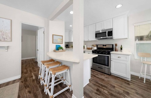 Mission Beach Condo | Relaxing Beach Cottage Retreat