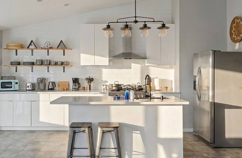Joshua Tree House | Relaxing Desert Oasis · Hot Tub · Private Pool · 10 mins from National Park