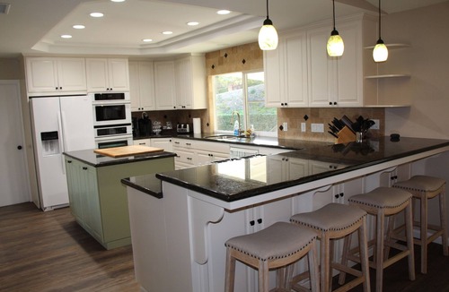 Bonita House | Relaxing Mountain View Retreat with Pool & Spa!