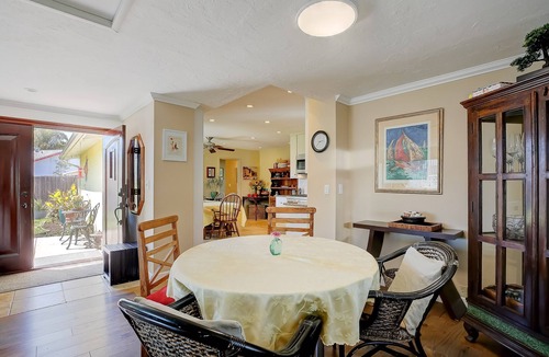 Santa Barbara House | Remodeled clean quiet Family Retreat w/AC & Fire-Pit - Long or Short Term Stays