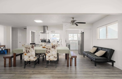 Lemon Grove House | Renovated, Lg Backyard w/Outdoor DIning