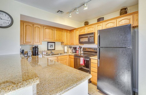Mesquite Condo | Resort Pool & Spa Access: Mesquite Condo!