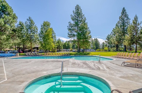 Southwest Bend House | River Ridge 414b