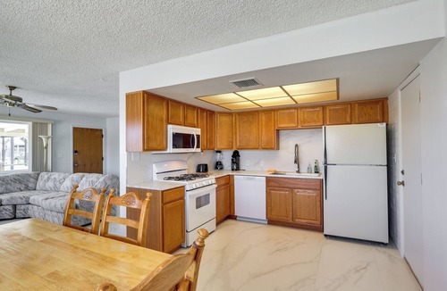 Bullhead City Villa | Riverfront Bullhead City Home w/Mountain Views!
