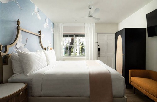West Beach Hotel | Romantic Beach Escape! Outdoor Pool, Bikes & Gym Access | Pet Friendly!