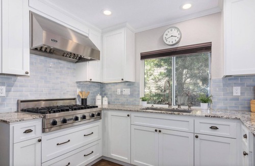 Clayton House | Room for Rent in Marvelous Clayton with AC, WiFi