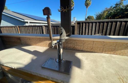 South San Jose House | Room R1 with tempurpedic mattress and top facilities