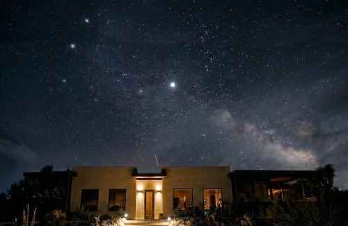 Joshua Tree House | Sacred Sands - Lobo Luna